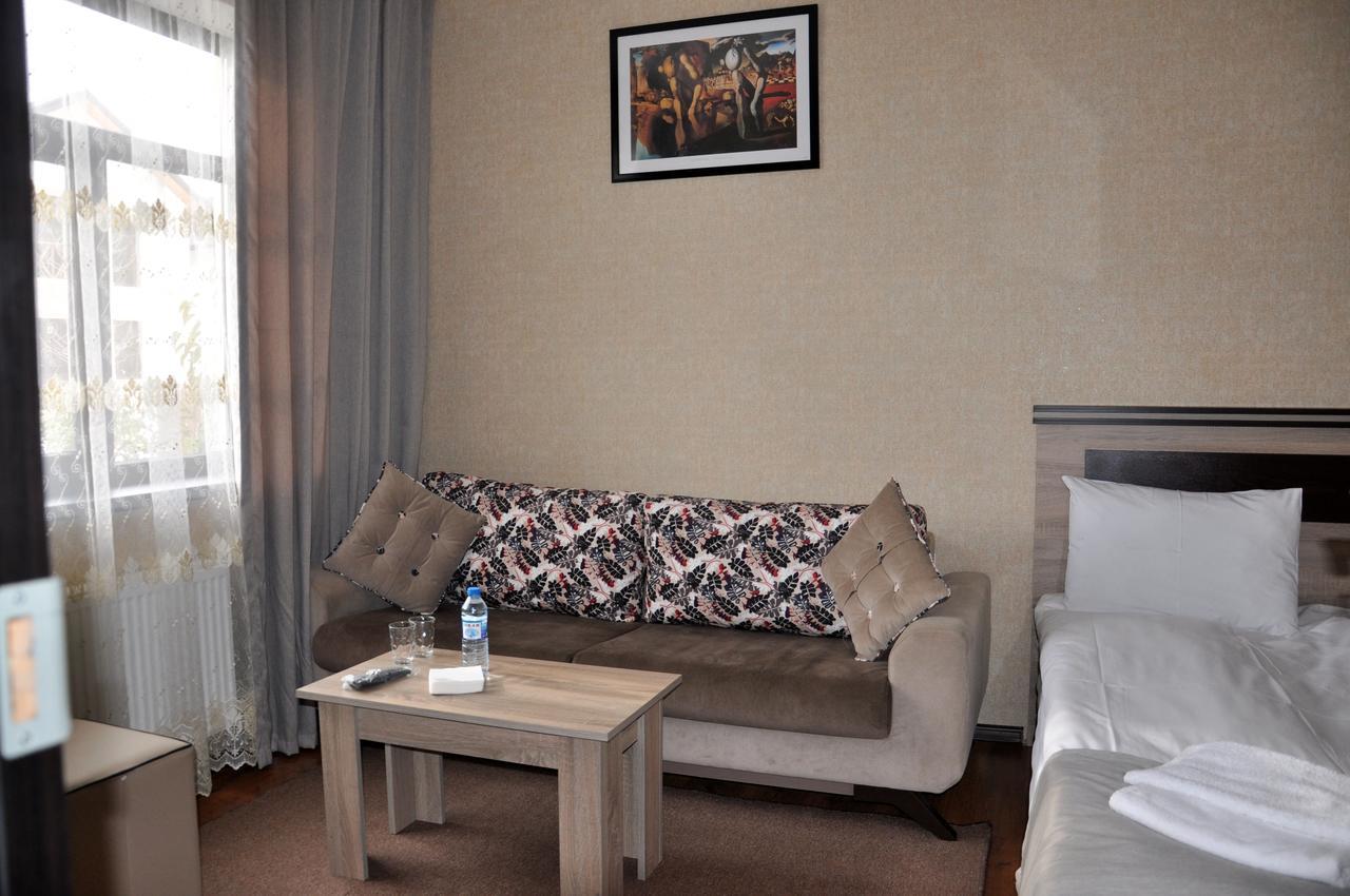 Xutorok Hotel & Restaurant Chilegir Buitenkant foto
